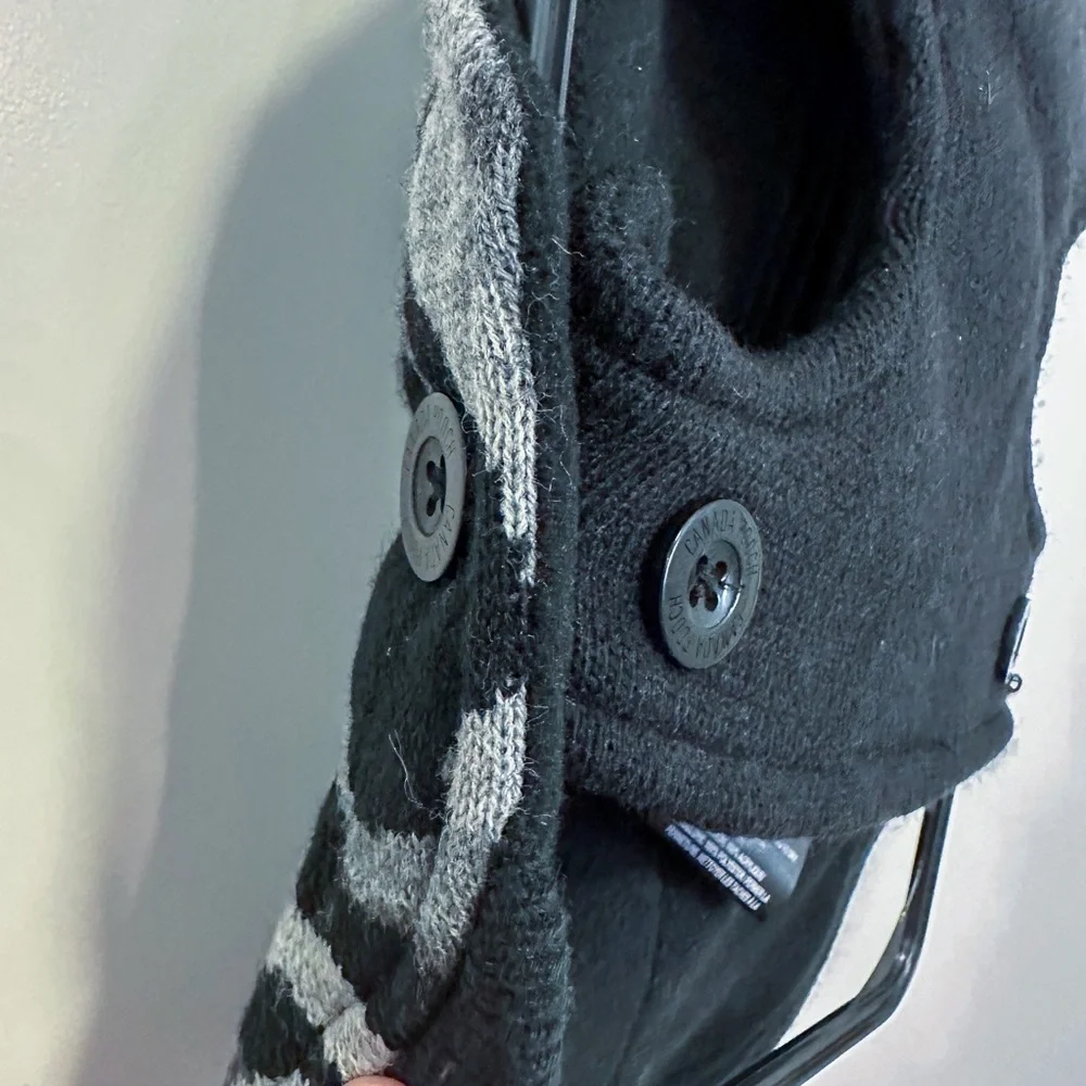 Canada Pooch Black & Gray Camo Northern Knit Winter Coat
